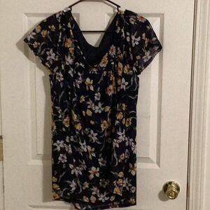 Floral Print Tunic with Cold Shoulder Short Sleeves